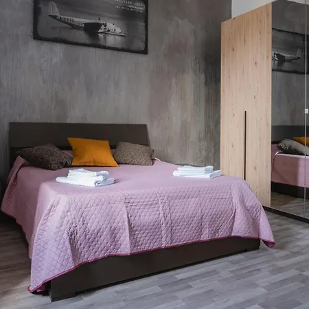 דירה Appartamento City & Service Lisa House פיומבינו