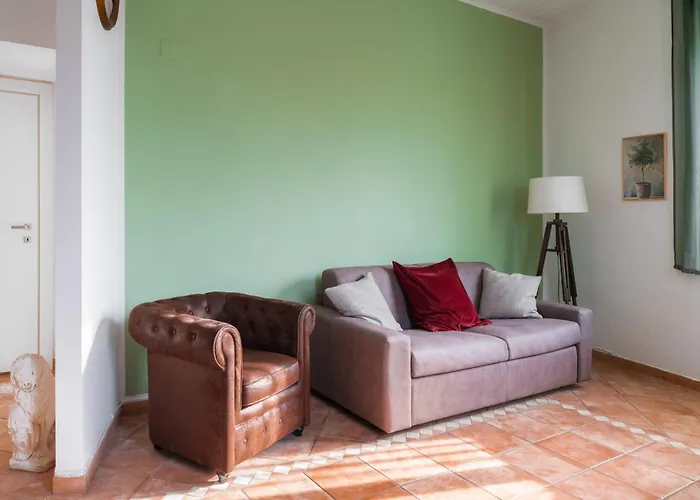 Appartamento City & Service Lisa House דירה פיומבינו